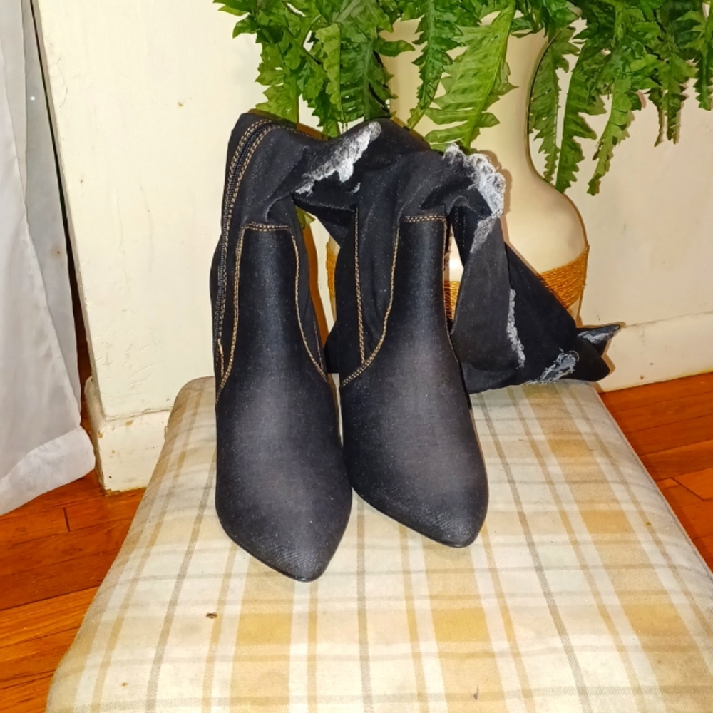 Cape Ribbon Black Thigh High Boots